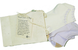 Lotka Seeded Small Favor Bag