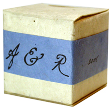Lotka Seeded Favor Box - Initails and Date