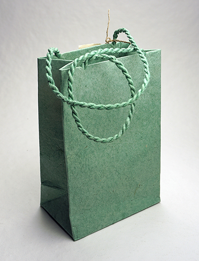 Serne Leaf Green Lotka Favor Bag